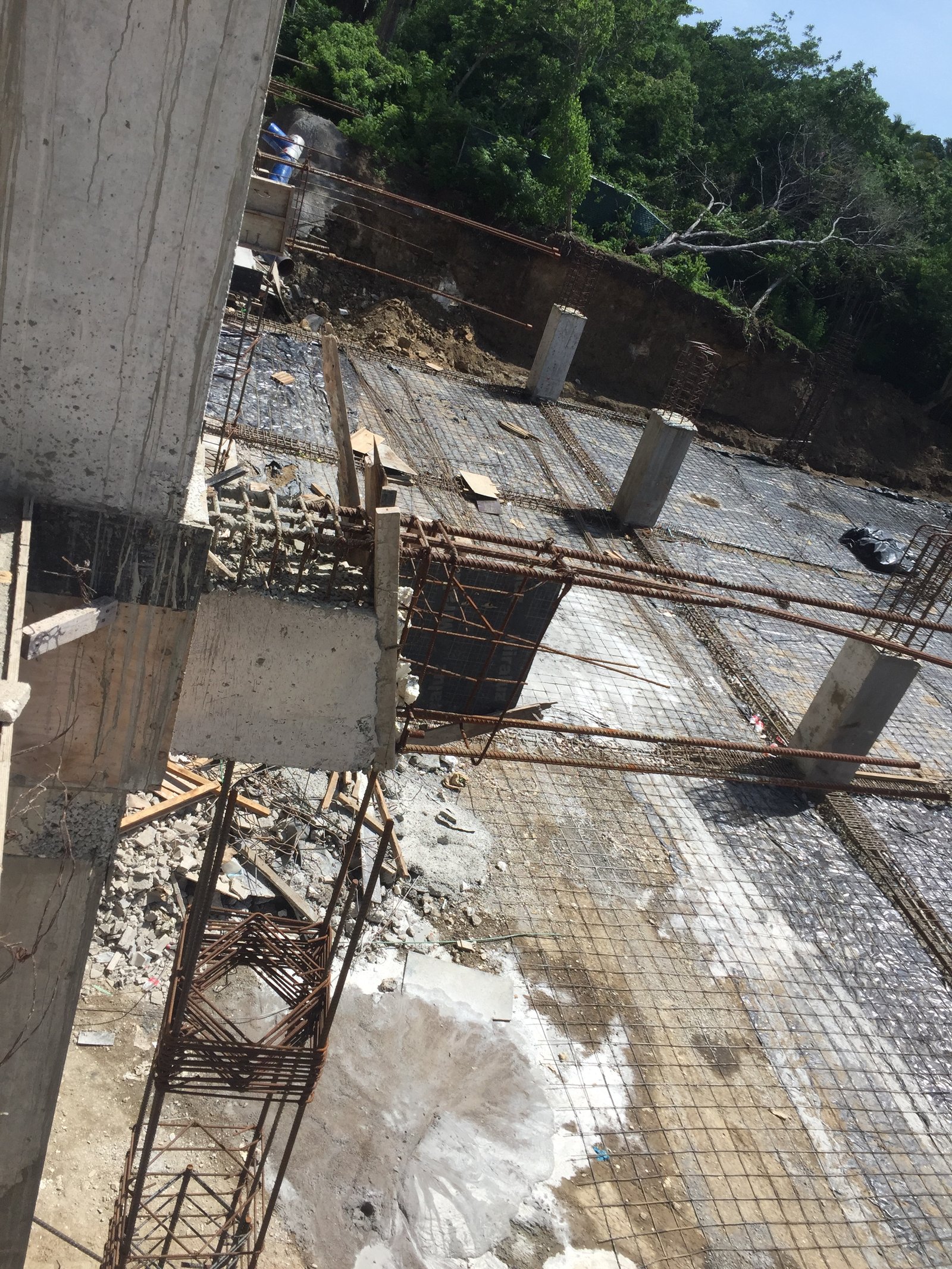 Estructuras Metálicas y de Concreto